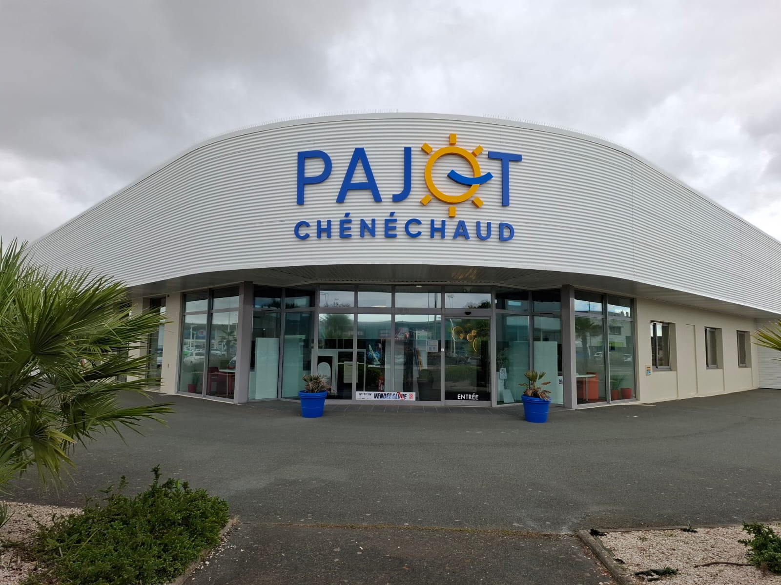 WhatsApp Image 2025-07-22 at 09.41.05 (5)